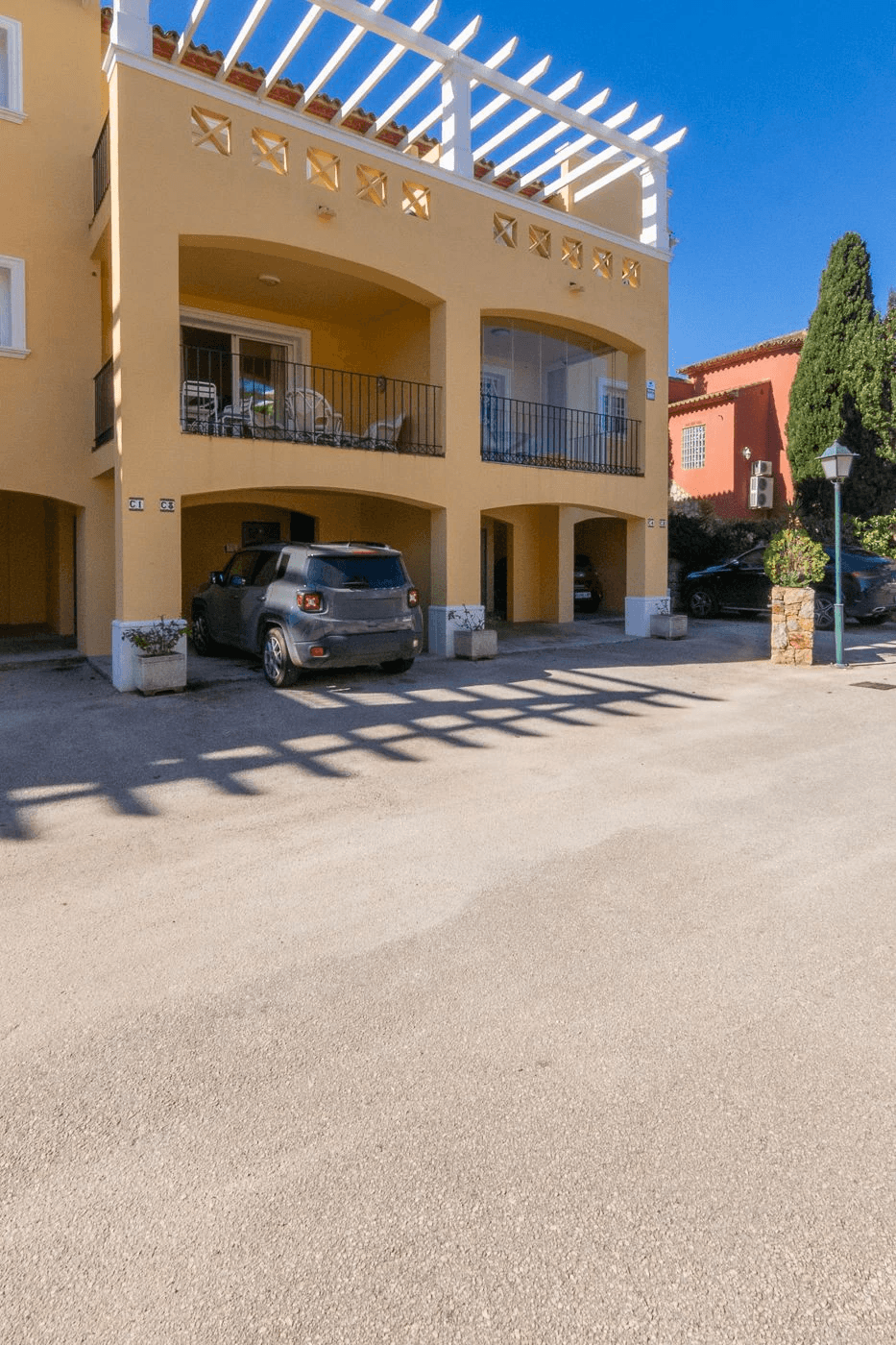 APARTAMENTO EN LA SELLA, PEDREGUER